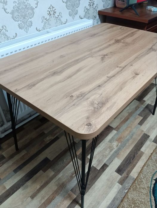 Стол в лофт стиле,дерево с железом.Может отлично послужить