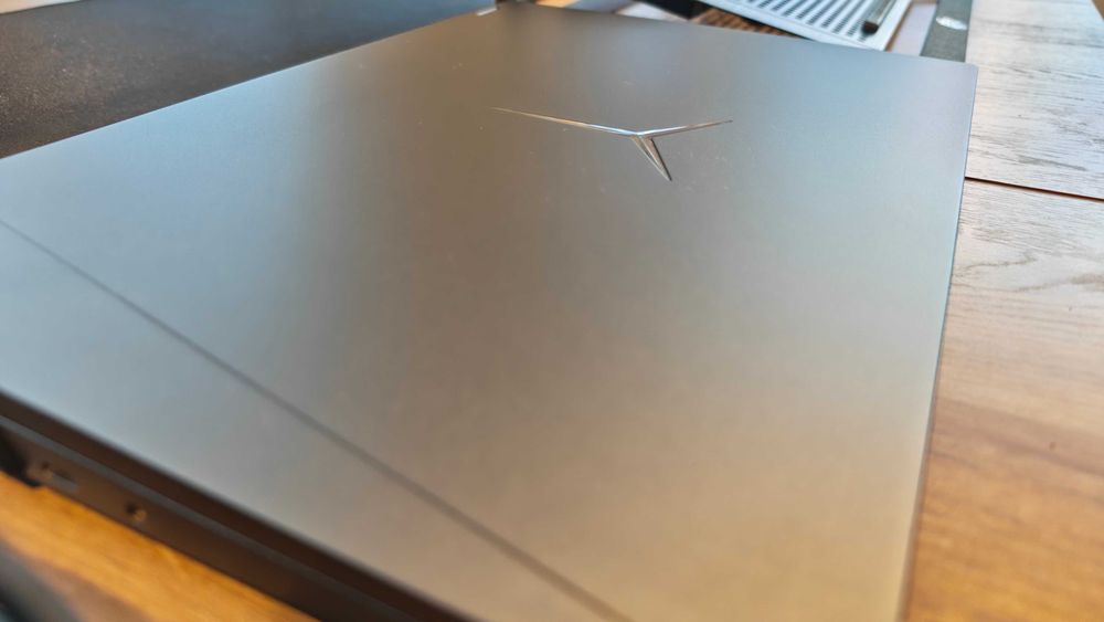 Lenovo Legion 5 Pro 16ITH6H - геймърски лаптоп RTX3060 + аксесоари