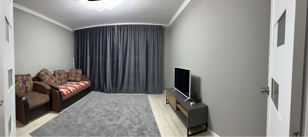 Продам квартир……………………………………….