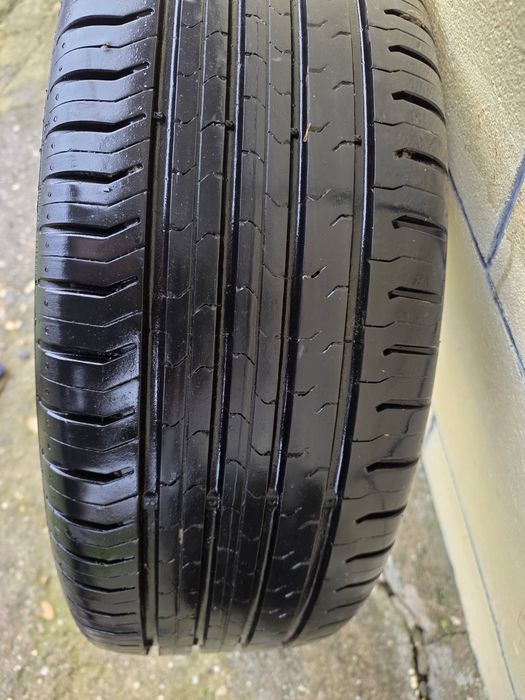 Гуми Continental 215/60/17