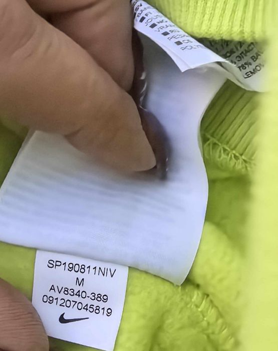 Nike оригинално дамско hoodie М размер