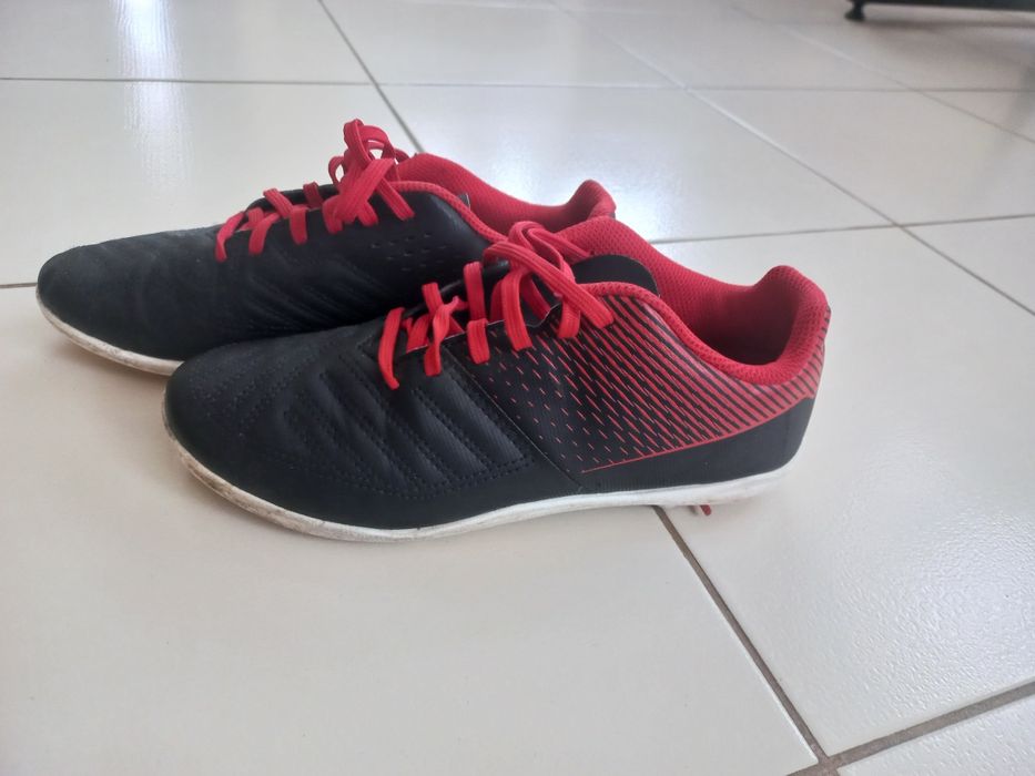 Vând ghete fotbal nr 35