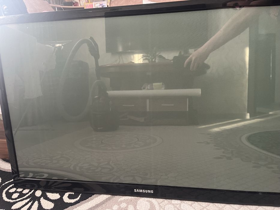 Плазменный телевизор  самсунг