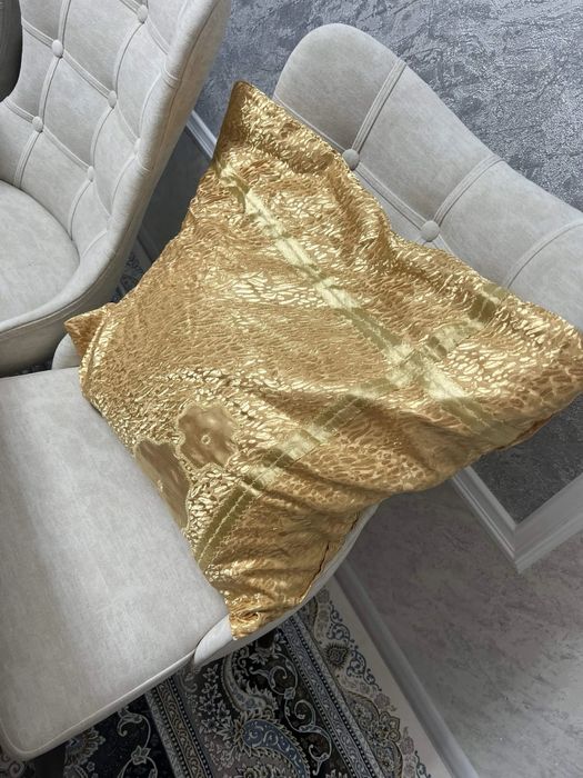 Подушка пух-перо 2 штуки .60:70см.Натуральный гусиный пух.СССР.