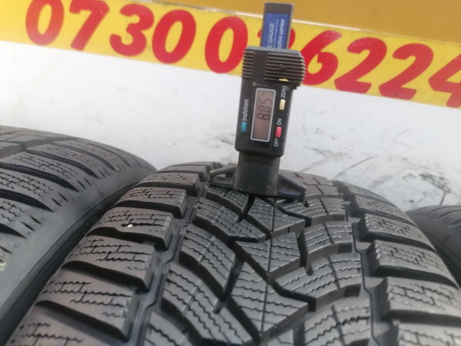 215/45/17  4* Dunlop noi 91v dot 4623    8,,85mm