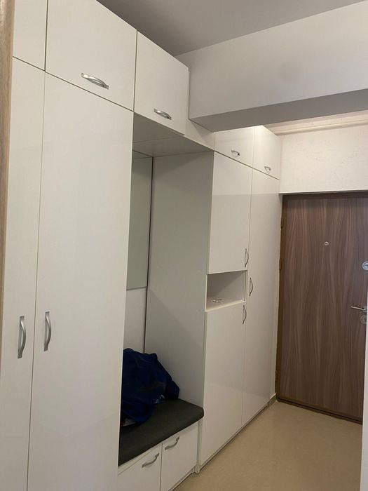 Apartament de închiriat - Dobroesti