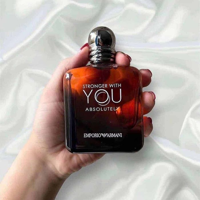 Парфюм stronger with YOU absolutely