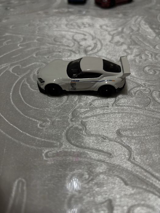 Хот вилс машина оригинал