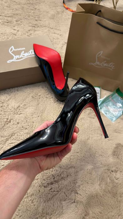 Pantofi Stiletto Louboutin