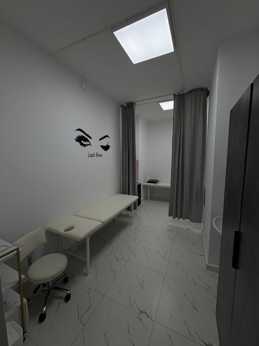 Сдаётся кабинет и место на арену