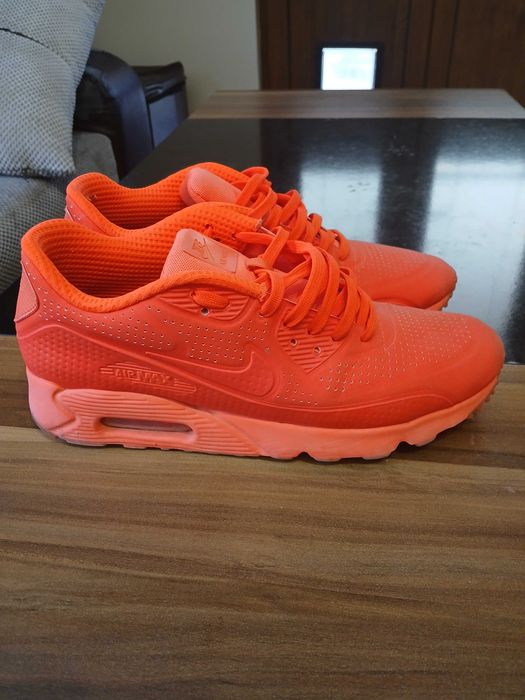 Маратонки nike 43 номер