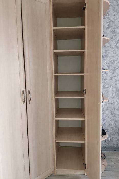 Продам шкаф 45000