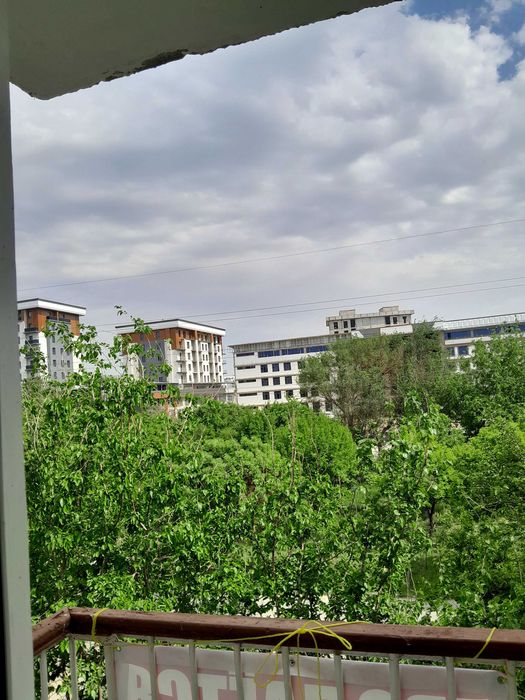 Срочно 1 хонали уй сотилади