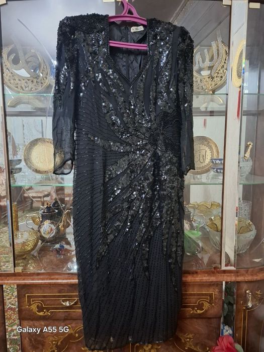 Платье женское с камнями