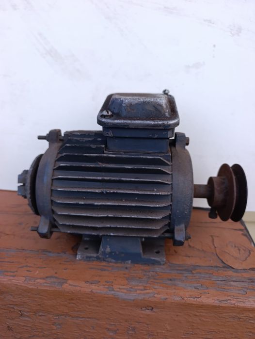 продам электромотор