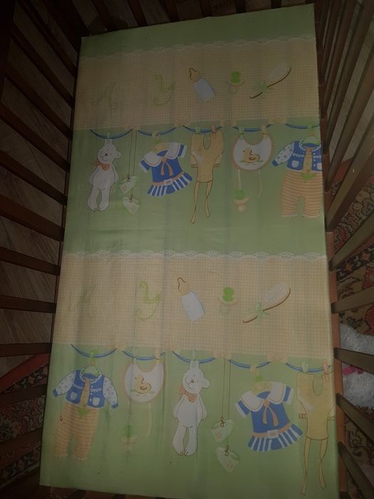 Продаётся детская кроватка