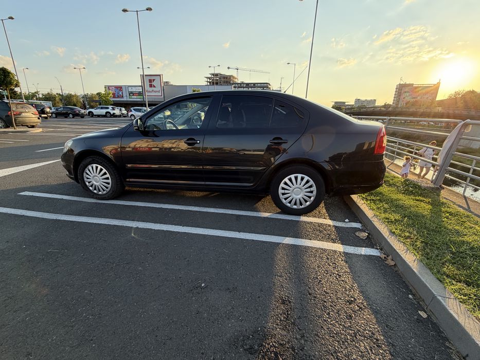 Skoda Octavia - 2010 - automata