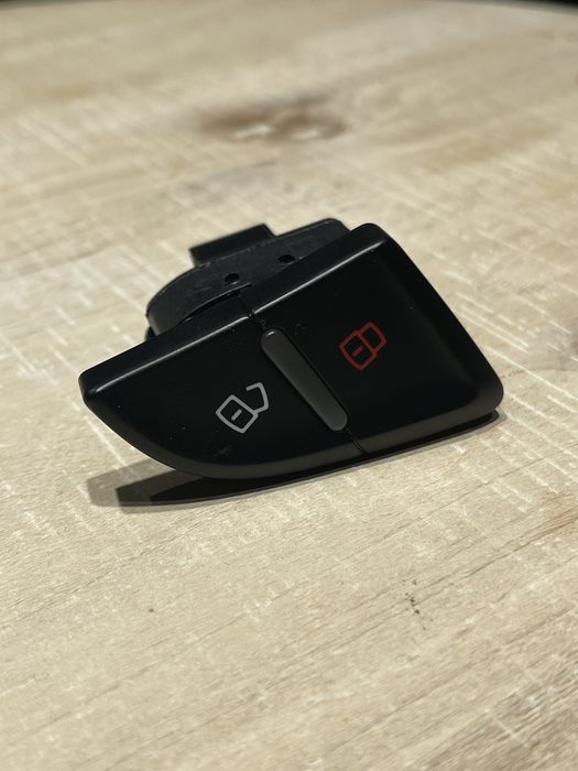 Бутон отключване/заключване Audi Q5 2012