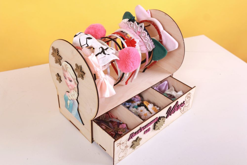Приказна поставка за диадеми | Подарък за момиче