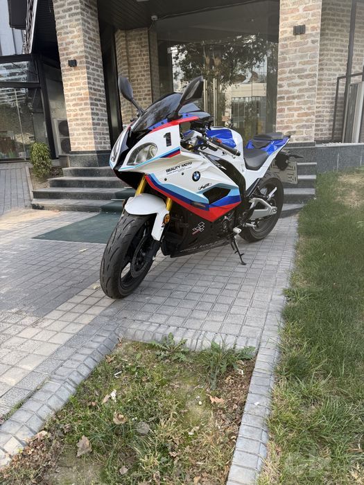 Moto BMW S1000RR 400 kub