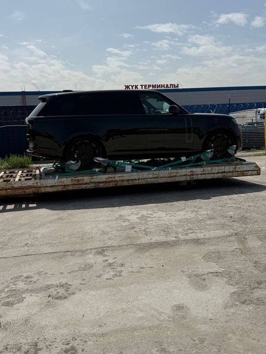 Range Rover P530 LWB 2026