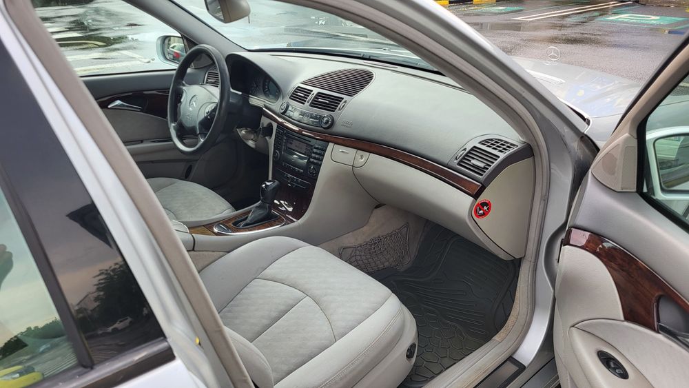 Vand Mercedes E220