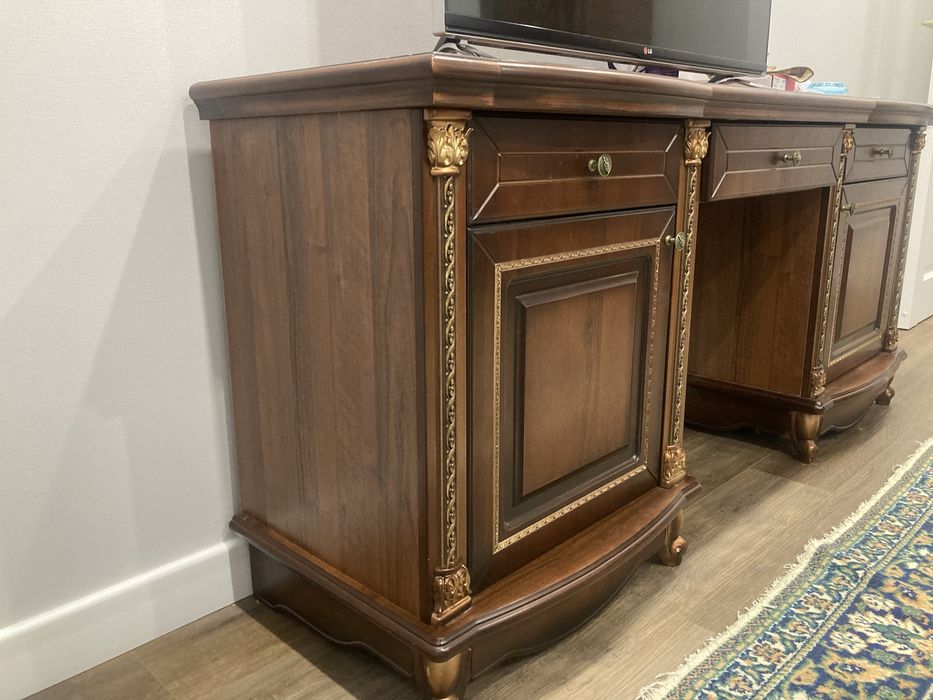 Комод класический 178 см