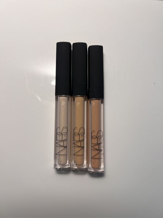 Corectoare Nars.