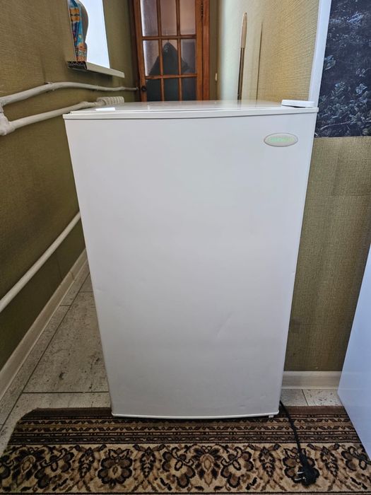 Продам мини холодильники