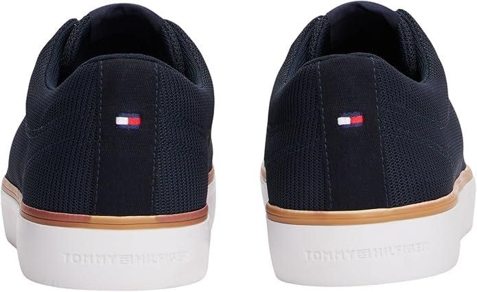 Кецове Tommy Hilfiger, номер 43 (отговарят на номер 44)