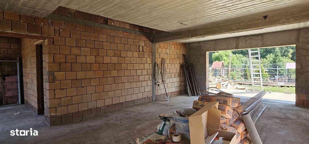 De Vânzare Casă Premium – Corunca, Valea Iubirii