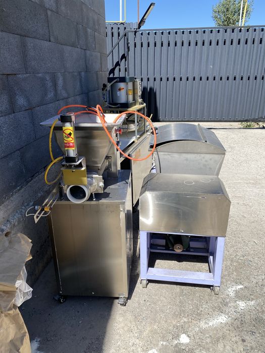 Оборудование для производства лепешк!