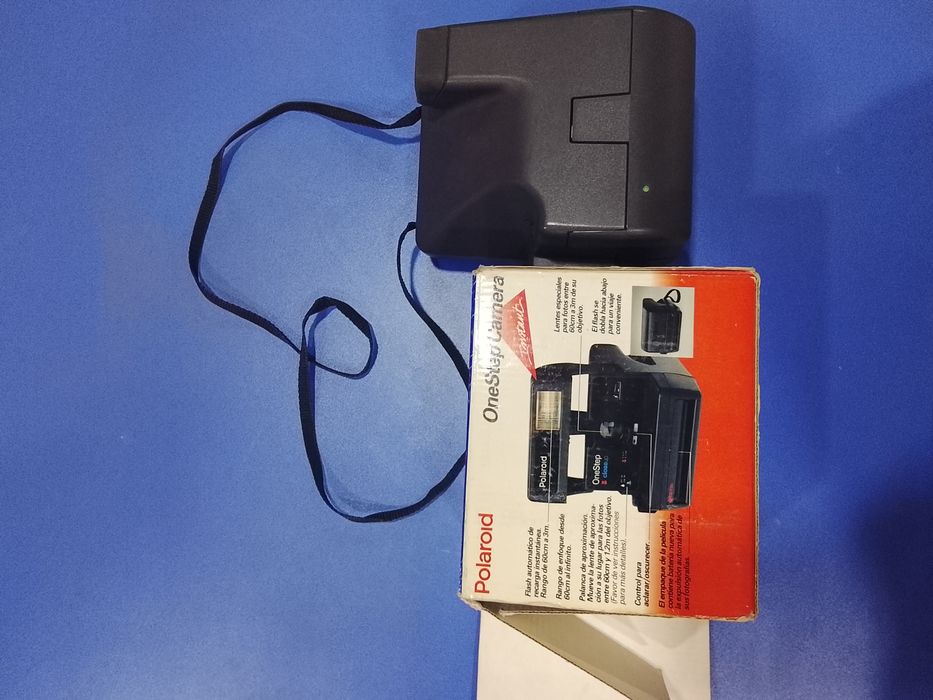 Foto aparat sotiladi yengi