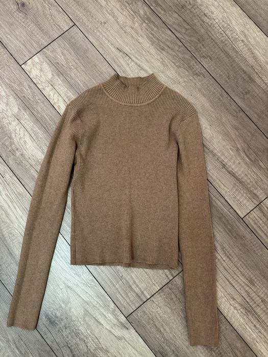 Офисные одежды распродаю