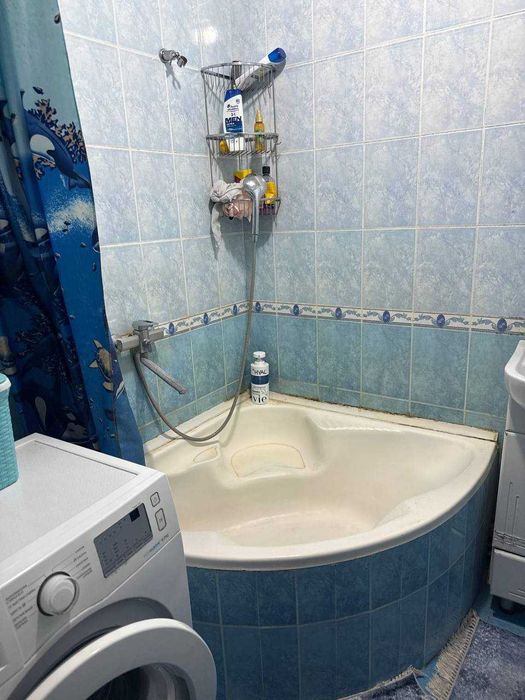 ПРОДАЕТСЯ 4/4/12 Госпитальный  Ор-р: Huawei office Мет Ойбек 112м2