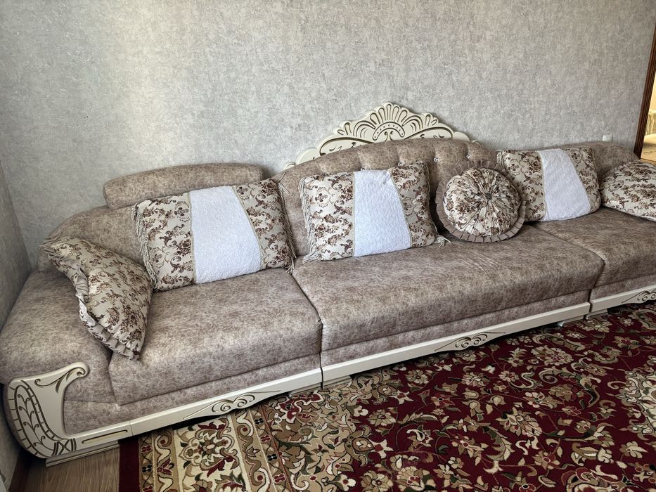 Диван 4 метра угловая