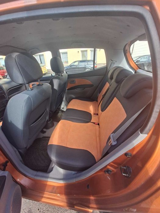 Kia Picanto cutie automata
