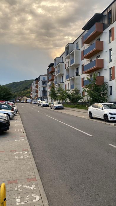 Vand apartament In Floresti