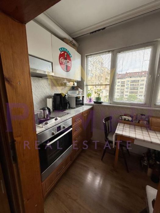 Продава се Двустаен апартамент в София, Младост 4 - 47 кв.м за 3083 €/кв.м - Снимка #7