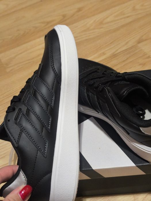 Adidas Courtblock 38 și 39