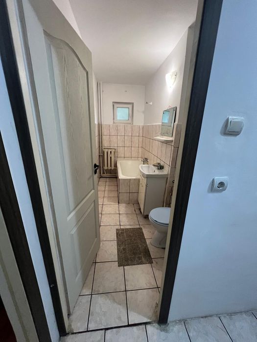Apartament 2 cam Cantemir la 10 min de Universitatea din Oradea/Medicina