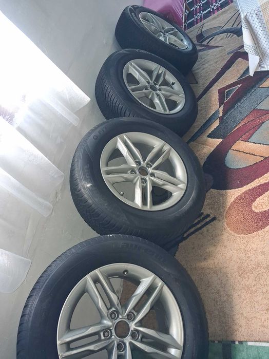 Cauciucuri de iarna aproape noi  genti aluminiu pt AUDI Q5  235/65/17