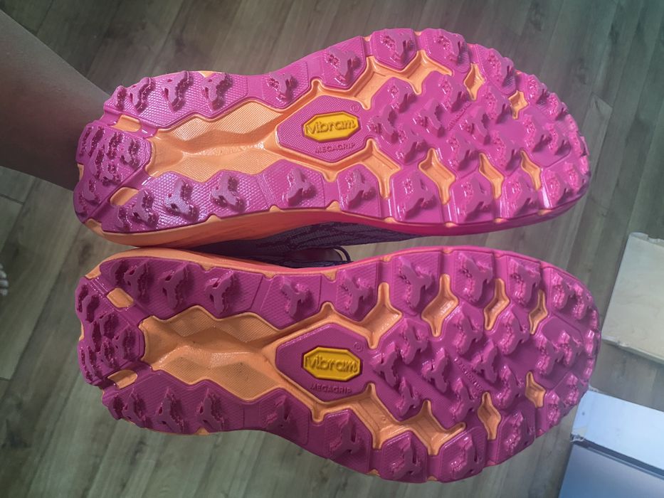 Hoka Speedgoat 5  размер 37 1/3 Планински маратонки за бягане