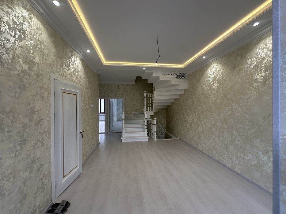 Коттедж сотилади 2 сотихли Учтепа Котта Кани