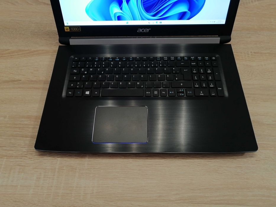 Acer Aspire , 17'' Fhd , i5 8250U , 8 Gb ram , 128 Gb ssd m2