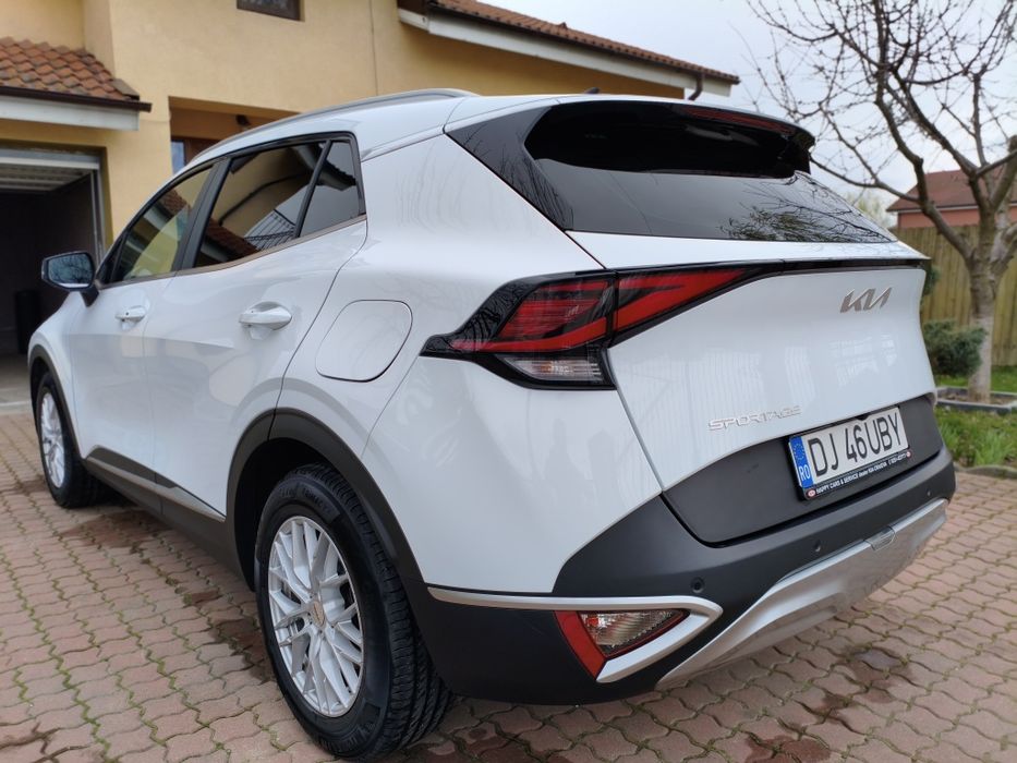 KIA Sportage 2023 — imagine 4