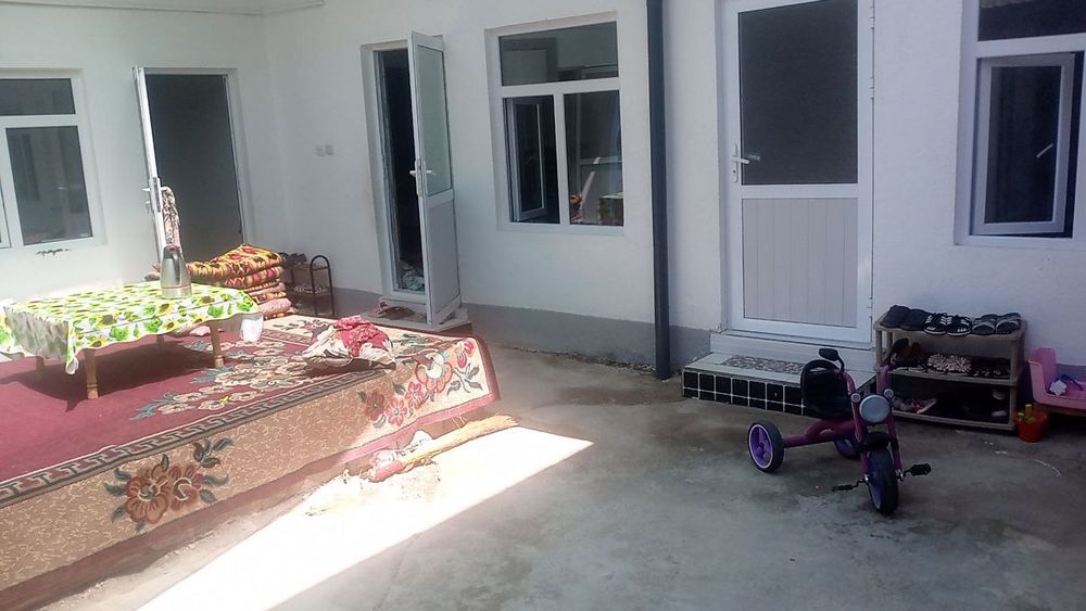 Ховли Сотилади Назарбек Текстил Дача -1,1 сот ,3 хона