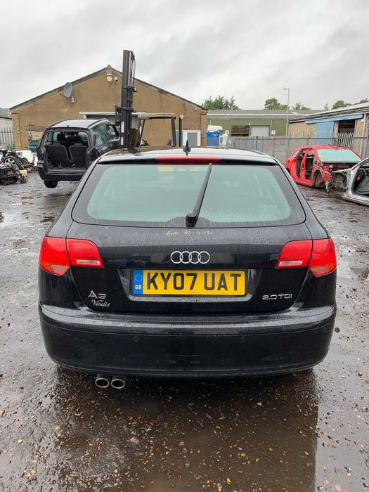 Dezemembrari Audi A3 8P cutie automata cod motor BMN