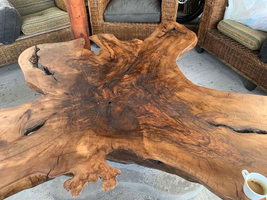 Маса от орех, бар плотове