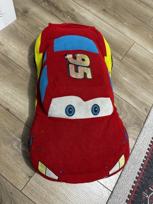 Мягкие игрушки, мячик, подушка